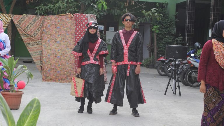 Diesnatalis Prodi Ilmu Komunikasi, Mengangkat Tema Communication Fashion Day